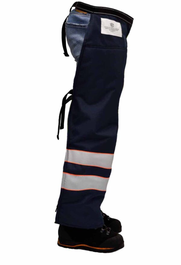 SwedePro Professional Z-Wrap Chap Navy right view